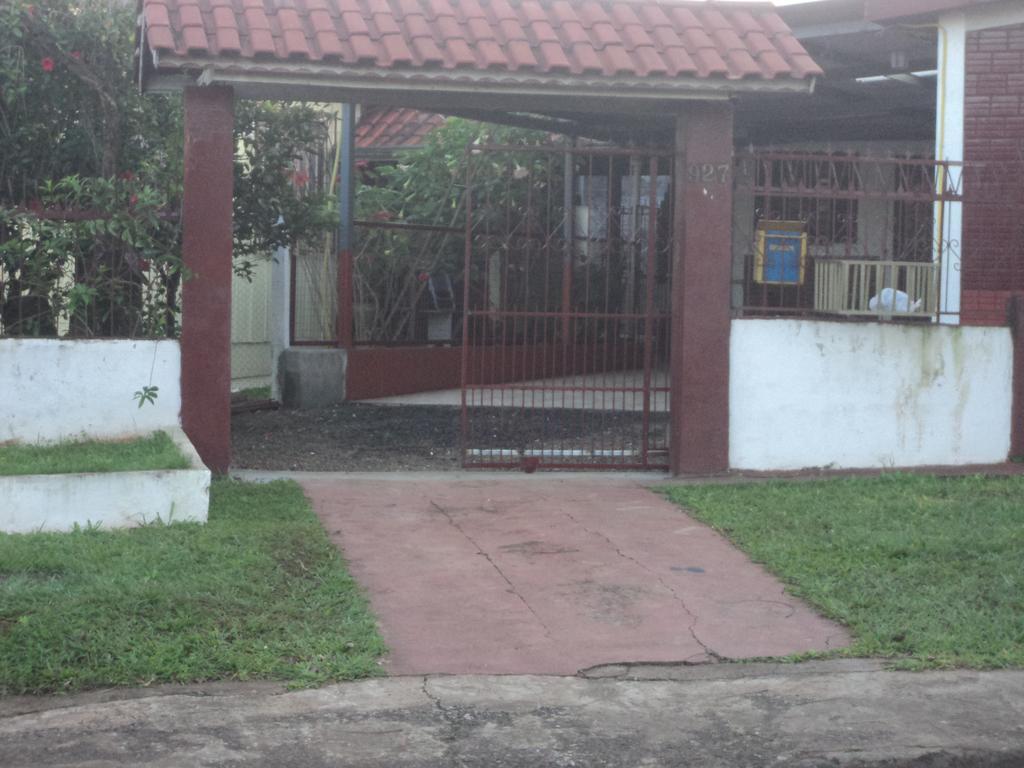 Casa Ferias Foz Villa Foz do Iguacu Ruang foto